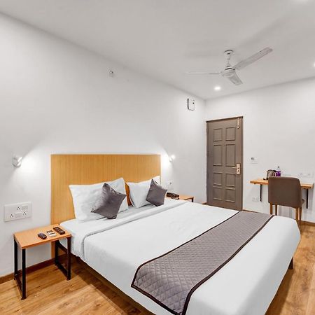 Upar Hotels Uthandi, Ecr Chennai Extérieur photo